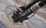 ROCK SHOX PYSLO GOLD 140MM 15X110mm Tapered - Imagen 7